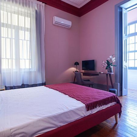Patio79 Aveiro Hotell Rum bild