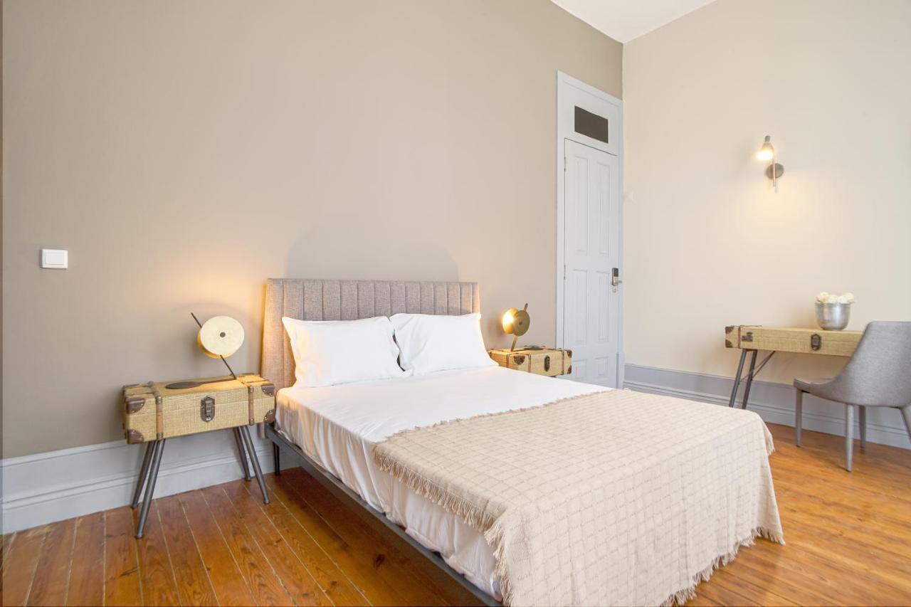 Patio79 Aveiro Hotell Rum bild